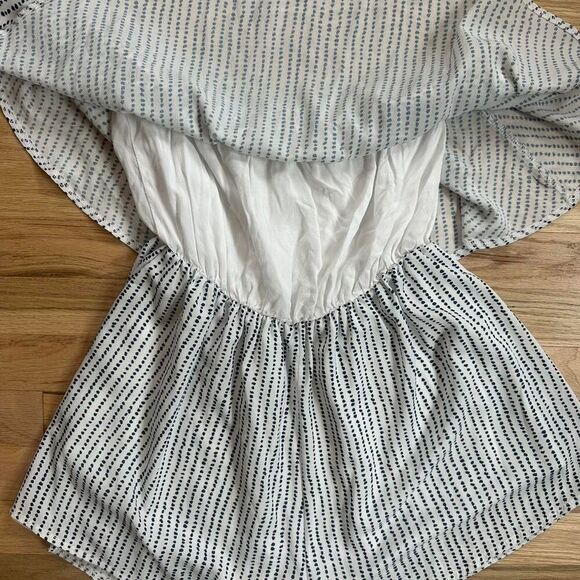 Peppermayo Off-Shoulder Black and White Polka Dot Romper -‎ Women’s Size 6 - Picture 3 of 4